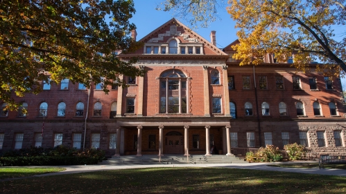 Fall view of Winants Hall on College Avenue